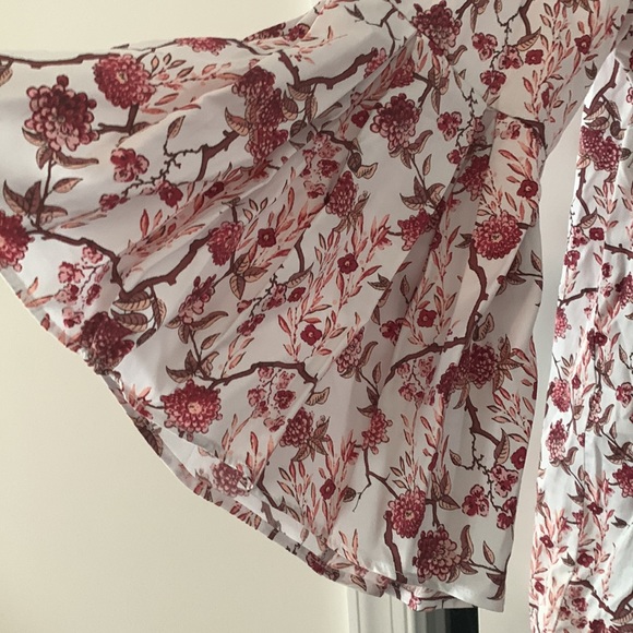 Nice Jan and Delancey, cotton blouse. Versatile and relaxing. - Picture 2 of 5